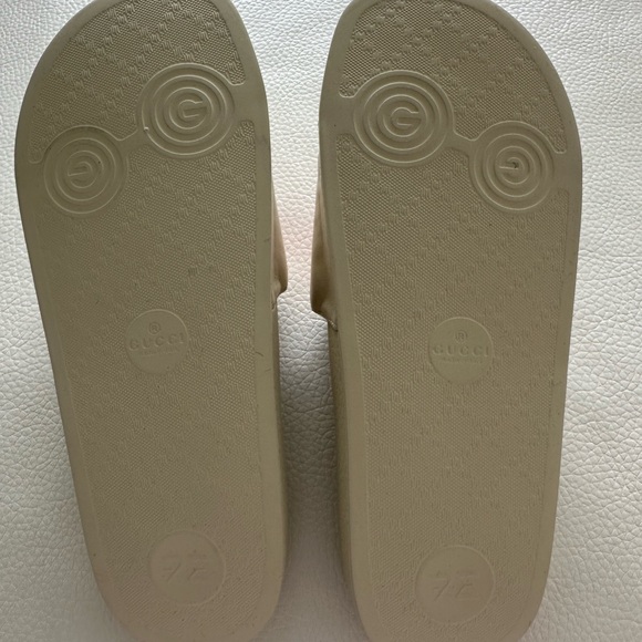 Gucci Hawaii women’s slide sandal - Picture 3 of 6